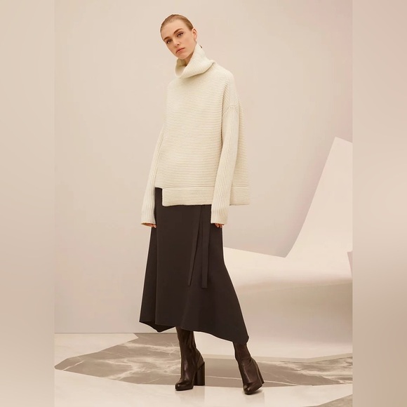 Aritzia | Kendall Jenner BABATON Mika wool Cashmere Cream Sweater Funnel Neck M - Picture 2 of 12